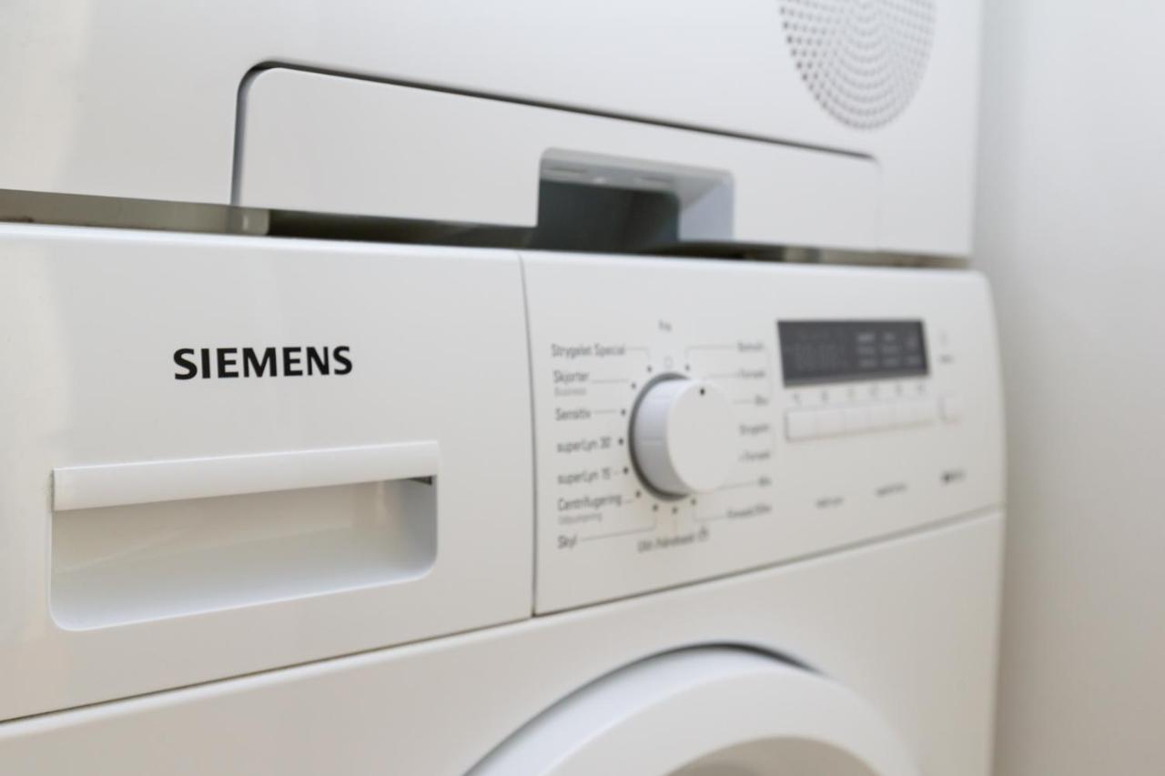 אורהוס Lys 3 Vaerelses Lejlighed Med 26 M2 Sydvendt Altan מראה חיצוני תמונה